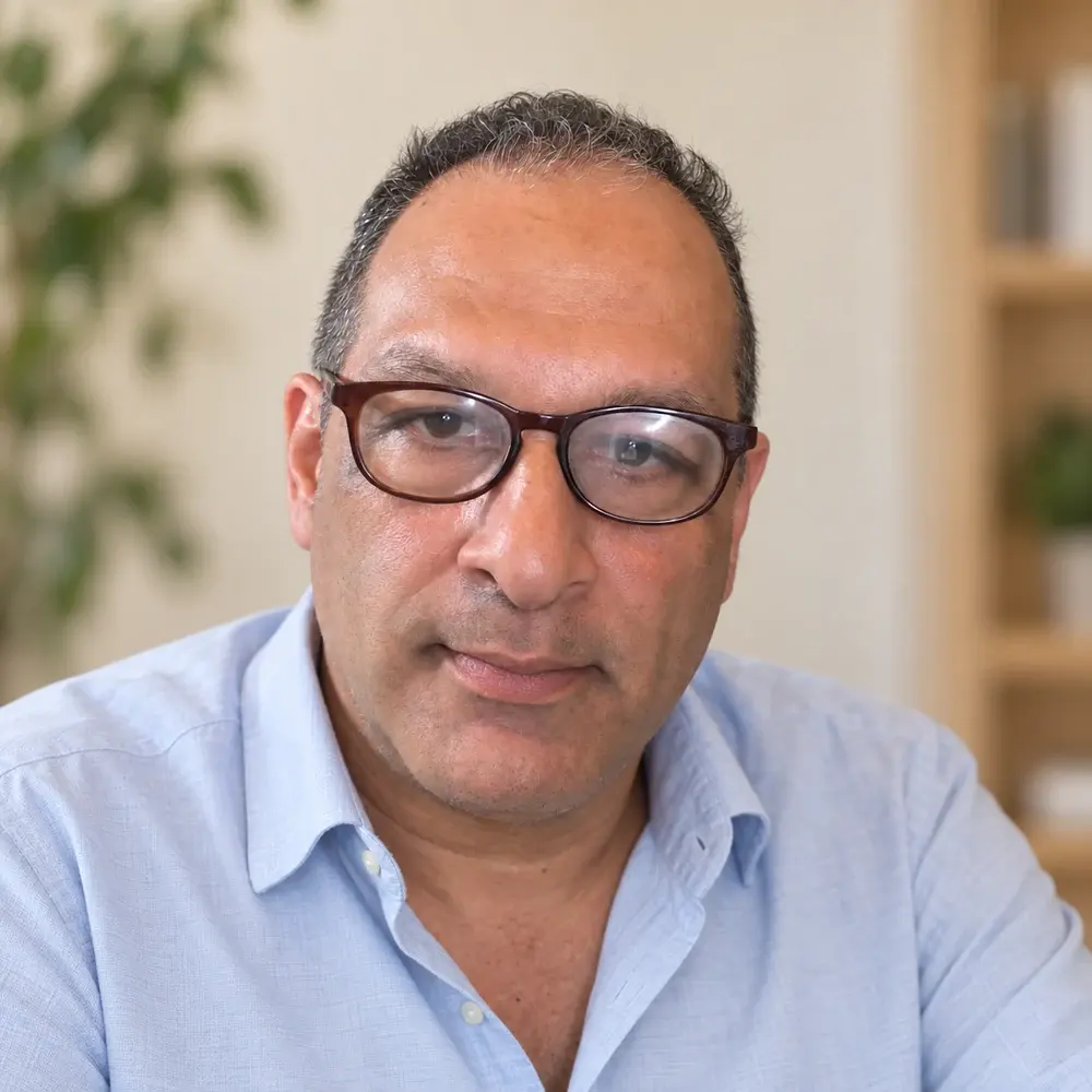 Javier Vieira, psicólogo y creador de Apego Detox